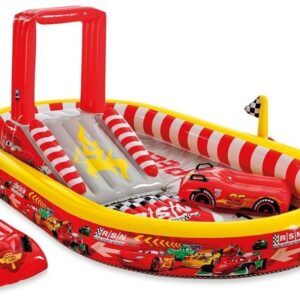 Water playground in the colourful Cars design