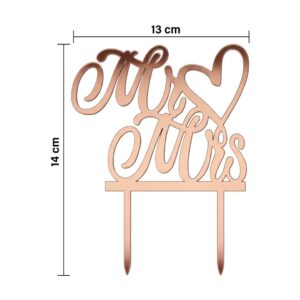 Mr&Mrs cake topper