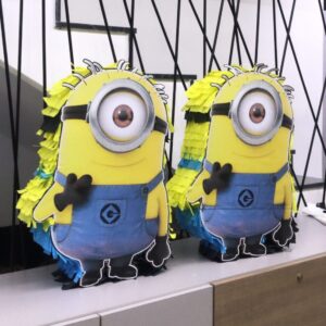 Minions Piñatas